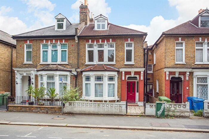 5 Bedroom House To Rent In East Dulwich Grove, London, SE22