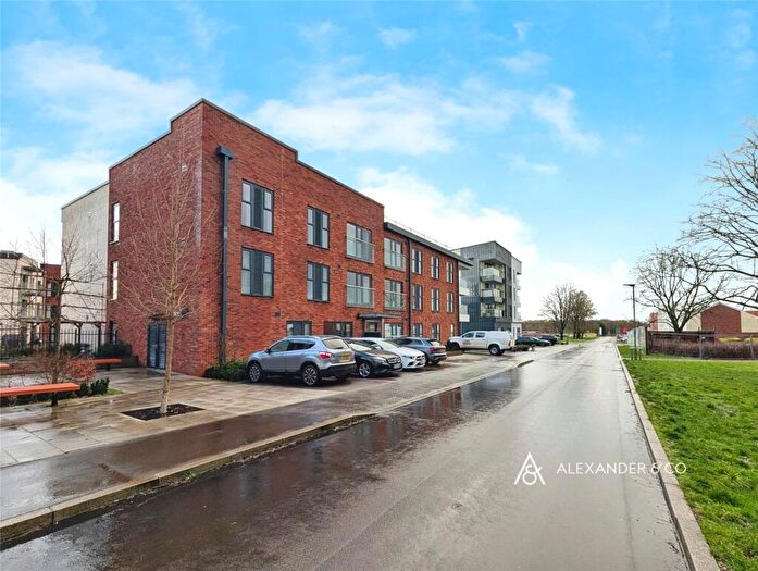 2 Bedroom Flat To Rent In Westacott Road, Ambrosden, Bicester, OX25