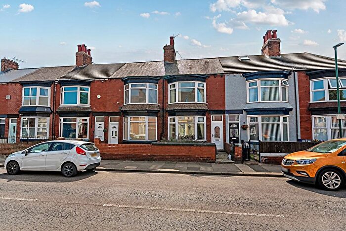 3 Bedroom Terraced House For Sale In Lumley Road, Redcar, TS10