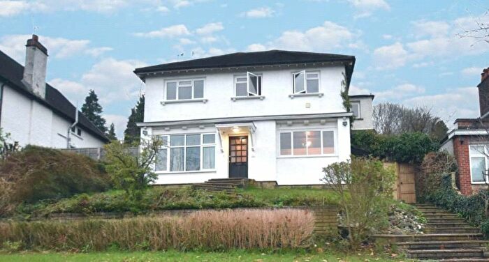 4 Bedroom Detached House To Rent In Downlands Road, Purley, CR8