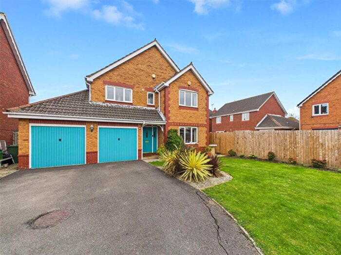 4 Bedroom Detached House For Sale In Kemble Grove, The Reddings, Cheltenham, Gloucestershire, GL51