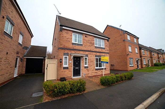 3 Bedroom Detached House For Sale In Lower Meadow Lane, Huthwaite, Nottinghamshire, NG17