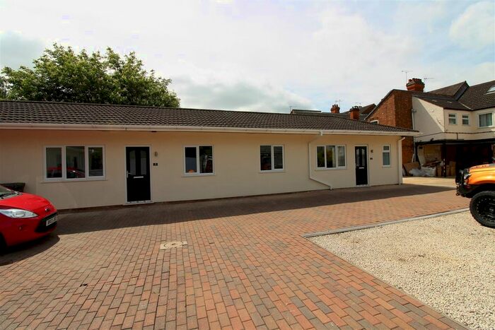 1 Bedroom Flat To Rent In Caldecott Street, Rugby, CV21