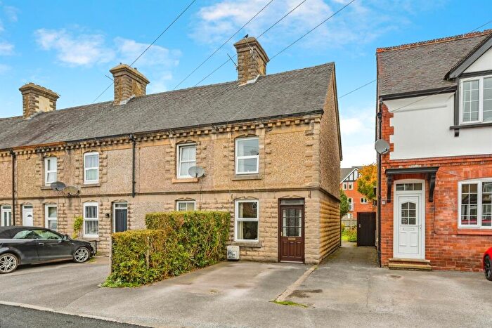 2 Bedroom End Of Terrace House For Sale In Peter Street, Ashbourne, DE6