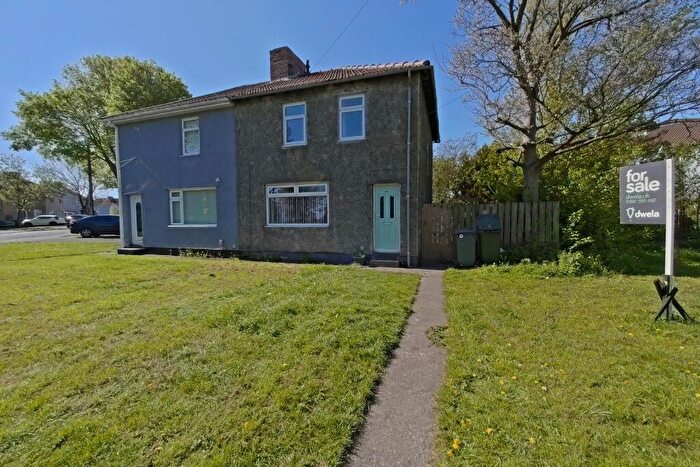 3 Bedroom Semi-Detached House For Sale In Park Crescent, Newcastle Upon Tyne, NE27