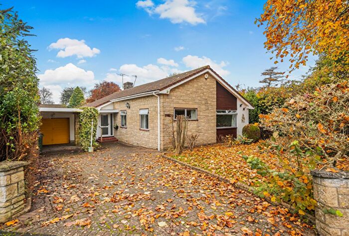 3 Bedroom Bungalow For Sale In Hill Drive, Failand, Bristol, North Somerset, BS8