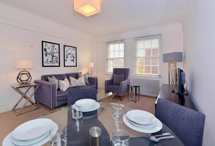 2 Bedroom Flat To Rent In Fulham Road, London, SW3