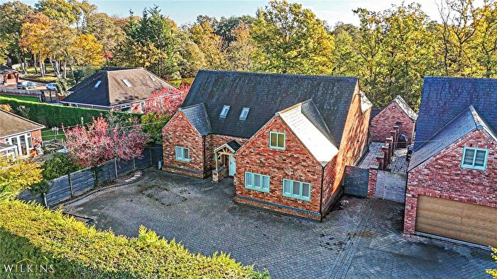 3 Bedroom Detached House For Sale In Park Lane, Bonehill, Tamworth, Staffordshire, B78