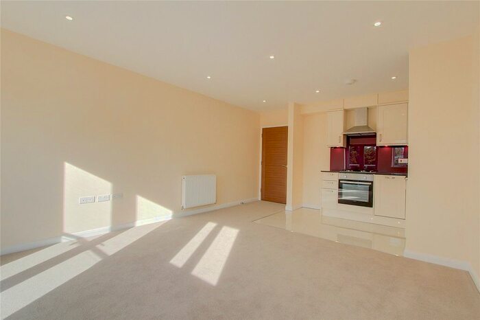 1 Bedroom Flat To Rent In Lower Coombe Street, Croydon, CR0