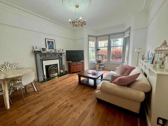 2 Bedroom Flat To Rent In St. Georges Road, Harrogate, HG2