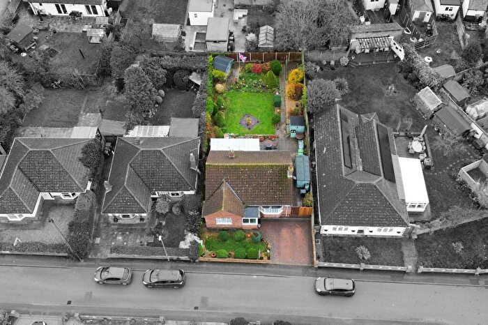 2 Bedroom Detached Bungalow For Sale In Pope Road, Eynesbury, St. Neots, PE19