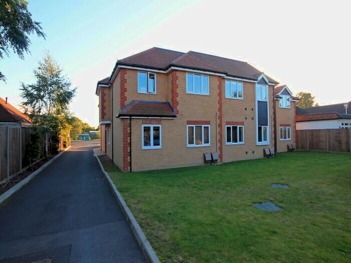 2 Bedroom Flat To Rent In Staines Road West, Ashford, TW15