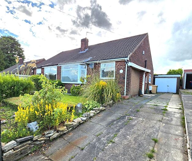 2 Bedroom Semi-Detached Bungalow To Rent In Hornby Drive, Bolton, BL3