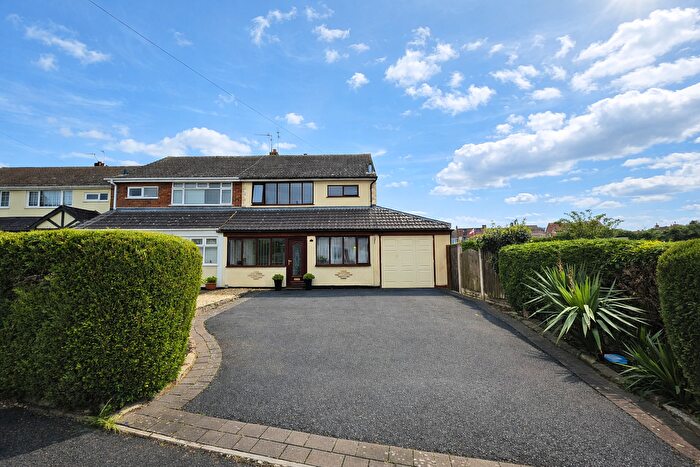 3 Bedroom Semi-Detached House For Sale In Victoria Street, Wall Heath, Kingswinford, DY6