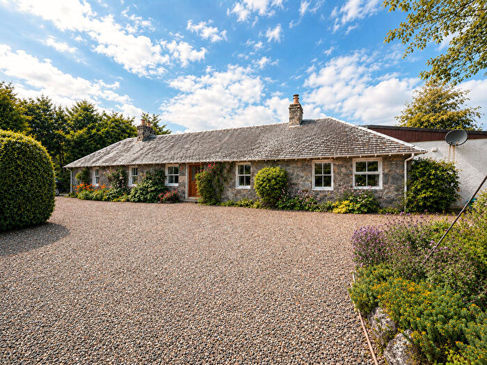 4 Bedroom Detached House For Sale In Faichem Lodge, Faichem, Invergarry, PH35