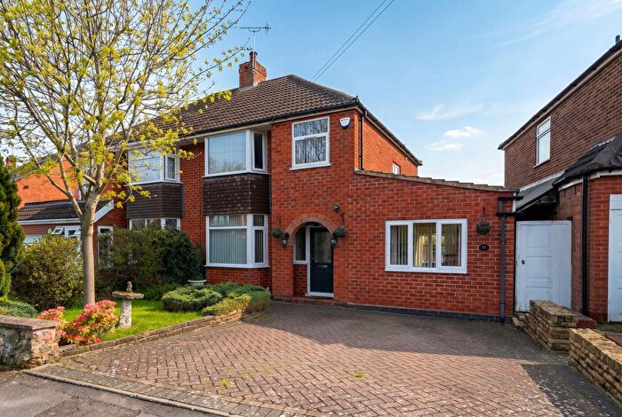 3 Bedroom Semi Detached House For Sale In Leam Crescent, Solihull, B92