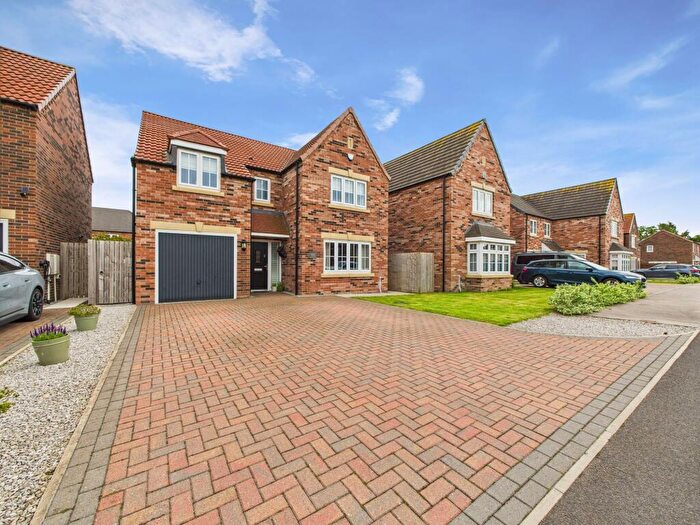 4 Bedroom Detached House For Sale In Burgess Avenue, Howden, DN14