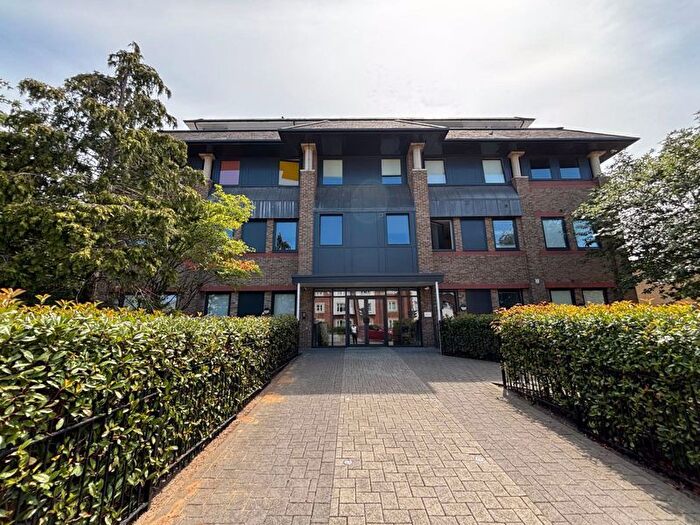 1 Bedroom Flat To Rent In Seventy Seven Development, Aldenham Road, Bushey, Hertfordshire, WD23