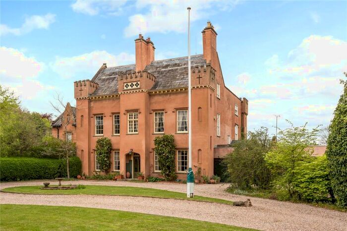 7 Bedroom Semi-Detached House For Sale In Main Street, Bleasby, Nottingham, NG14