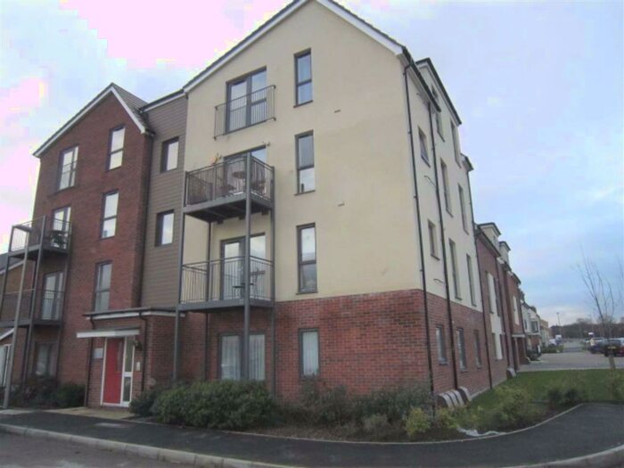 1 Bedroom Flat To Rent In Meadow Drive, Aveley, Essex, RM15