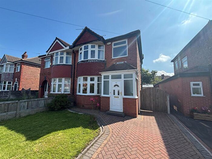 3 Bedroom Semi-Detached House To Rent In Conway Road, Sale, M33