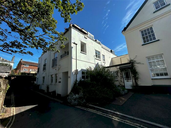 2 Bedroom Apartment To Rent In St Leonards, Exeter, EX2