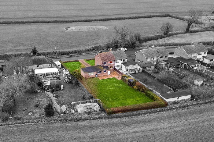 3 Bedroom Semi-Detached House For Sale In Staploe Lane, Staploe, St. Neots, PE19