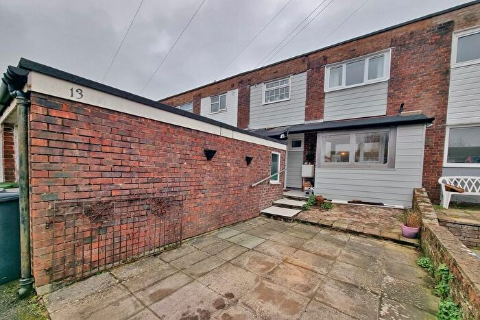 2 Bedroom Terraced House For Sale In Totton Walk, Warren Park, PO9