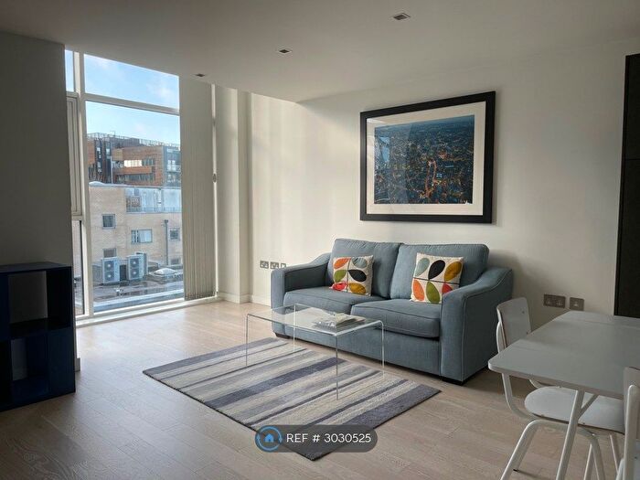 1 Bedroom Flat To Rent In Spenlow Apartments, London, N1