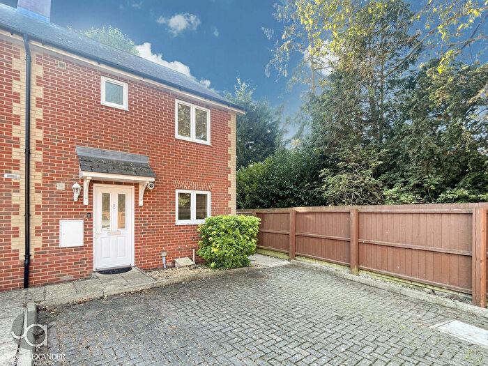 3 Bedroom End Of Terrace House For Sale In Gladstone Road, Tiptree, Colchester, CO5