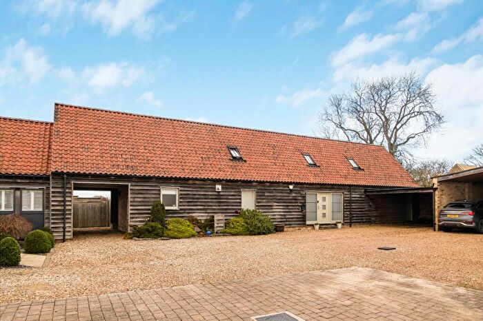 4 Bedroom Barn Conversion For Sale In Main Street, Great Gidding, Cambridgeshire., PE28