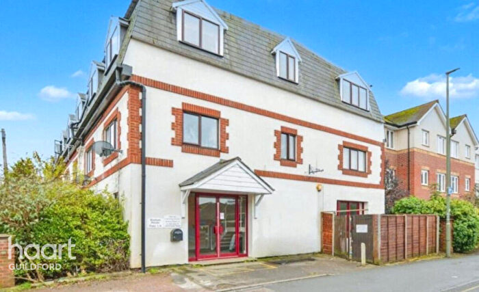 1 Bedroom Apartment For Sale In Walton Road, Woking, GU21