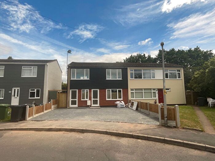 2 Bedroom Flat To Rent In Delves Crescent, Atherstone, CV9