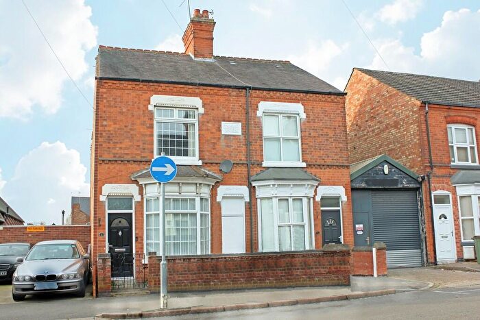 2 Bedroom Semi-Detached House For Sale In Clifford Street, Wigston, LE18