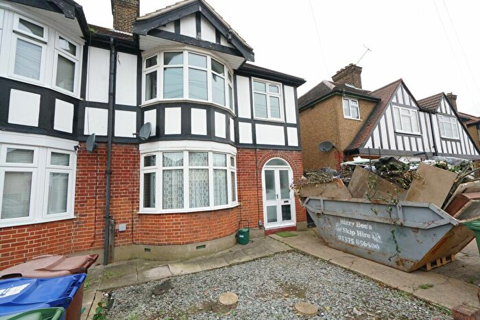 3 Bedroom Semi-Detached House To Rent In Heathview Road, Grays, RM16