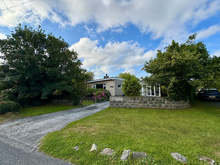 3 Bedroom Detached Bungalow For Sale In Lon Towyn Capel, Trearddur Bay, Anglesey, LL65