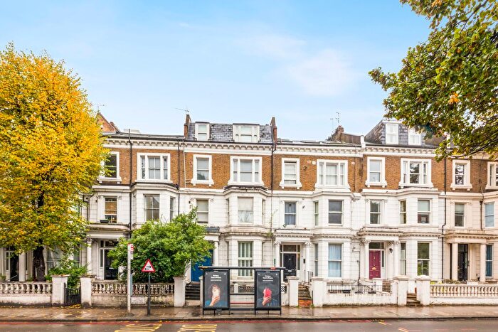 2 Bedroom Flat To Rent In Holland Road, London, W14