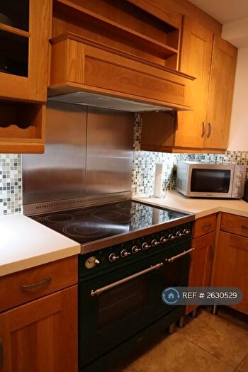 1 Bedroom Flat To Rent In Limehouse, London, E14