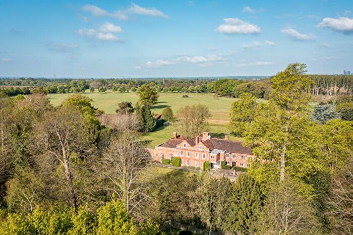 8 Bedroom Equestrian Facility For Sale In Ripley, Woking, Surrey, GU23
