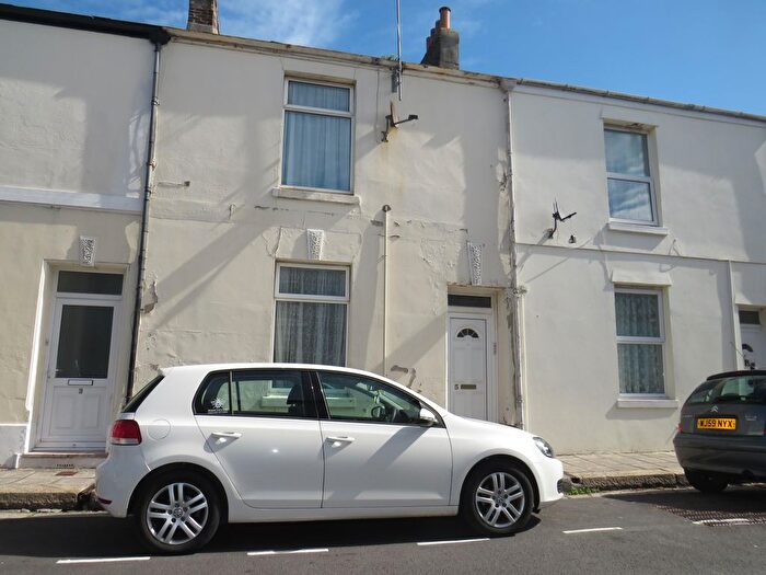 1 Bedroom Flat To Rent In Deptford Place, Plymouth, PL4