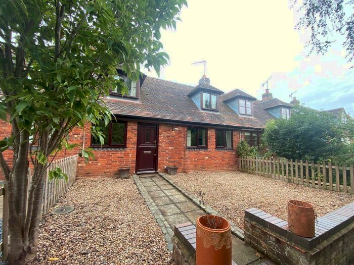 2 Bedroom Cottage To Rent In Cedar Tree Farm, Fosse Way, Radford Semele, Leamington Spa, CV31
