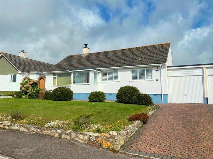 3 Bedroom Bungalow For Sale In Tregender Road, Crowlas, Penzance, TR20