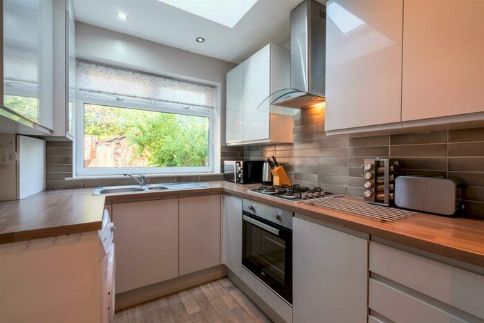 5 Bedroom House To Rent In Roebuck Road, Crookesmoor, Sheffield, S6