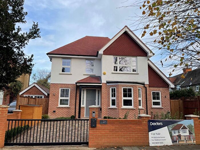 4 Bedroom Property For Sale In Courtlands Avenue, Hampton, TW12