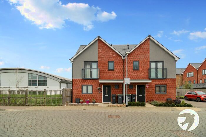 3 Bedroom Semi-Detached House To Rent In Thackeray Drive, Northfleet, Gravesend, Kent DA11