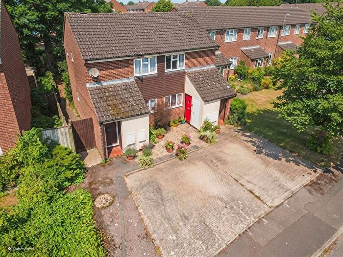 1 Bedroom Maisonette For Sale In Lucey Close, Tilehurst, Reading, RG31