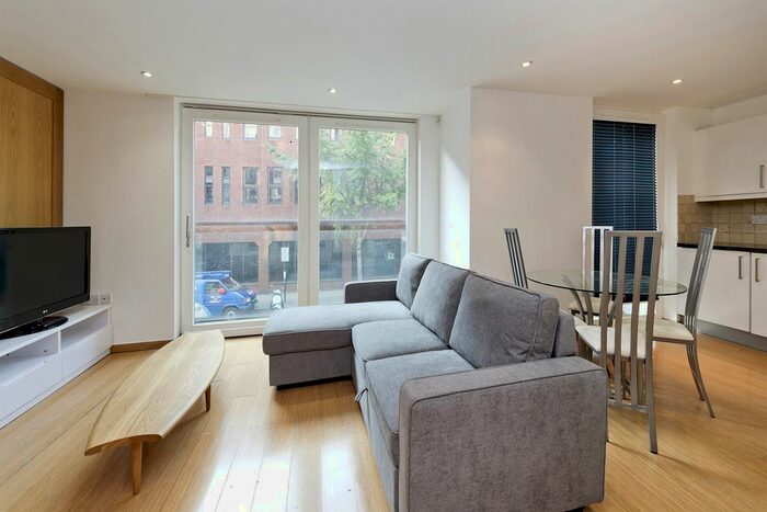 2 Bedroom Flat To Rent In Rochester Row, London, SW1P