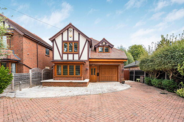 5 Bedroom Detached House For Sale In Childs Hall Road Bookham, KT23