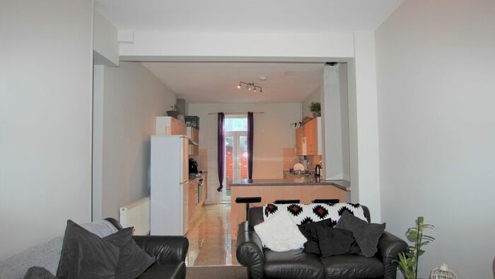 4 Bedroom Property To Rent In King John Street, Heaton, Newcastle Upon Tyne, NE6