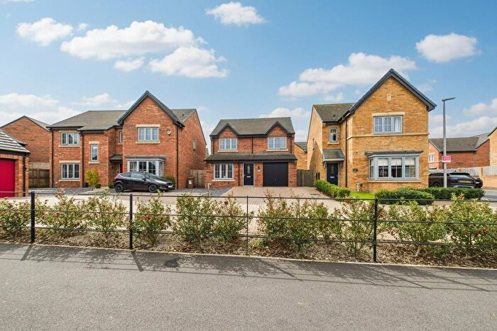 3 Bedroom Detached House For Sale In Farmstead Street, Middlesbrough, TS5